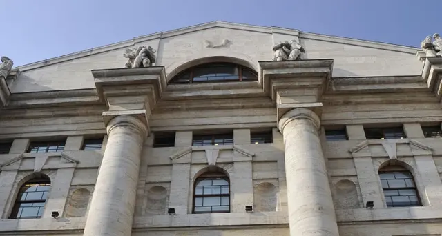 Borsa Milano chiude a -1,35%