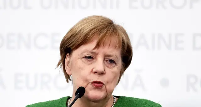 Merkel, impegno contro antisemitismo