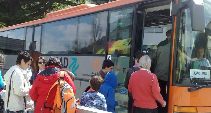 Società pubblica per il trasporto Sì di Pd e Team K