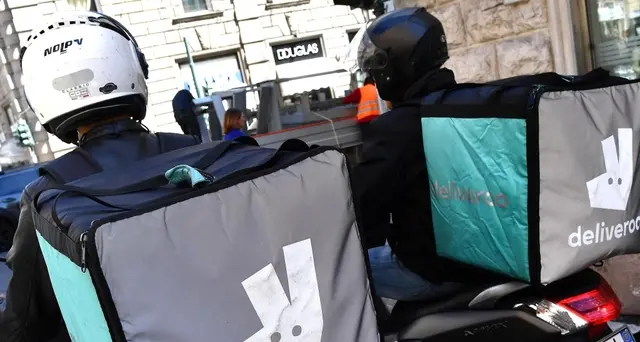 Amazon investe 575 mln in Deliveroo