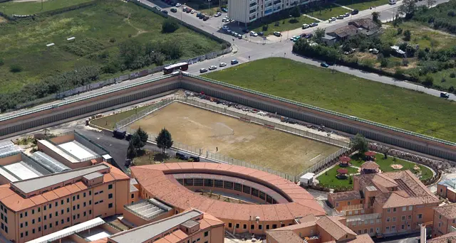 Evaso detenuto dal carcere di Cosenza