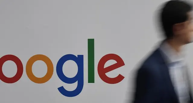 Google rompe con Huawei dopo bando Trump