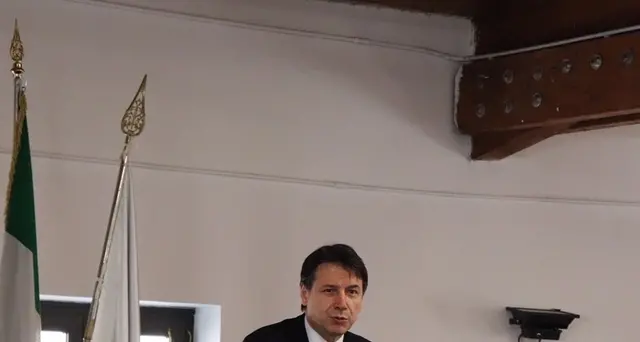 Conte, valutiamo situazione post sisma
