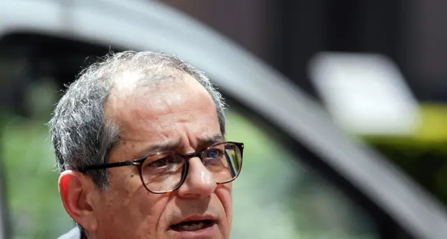 Tria, tabù finanziamento deficit Bce