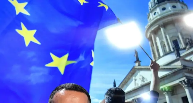 Di Maio a Lega, contratto no va rivisto