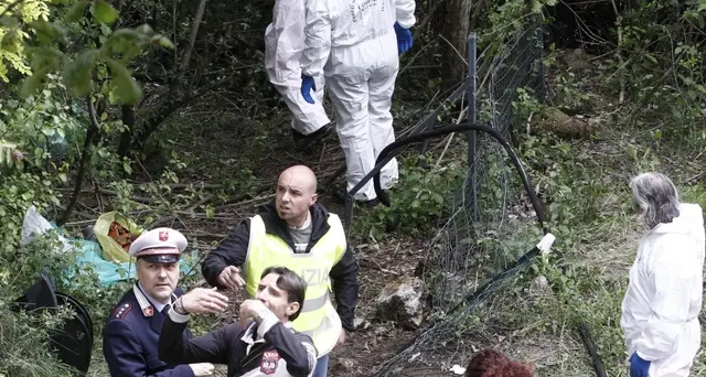 Bus in scarpata: arrestato l'autista