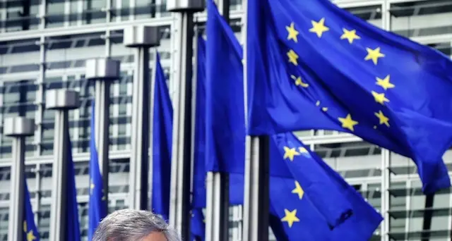 Tajani, non si strumentalizza crocifisso