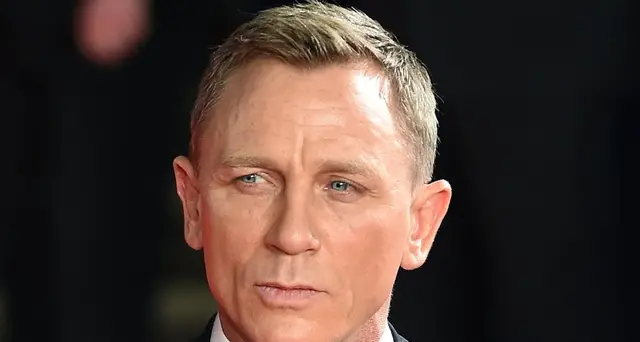 Cade sul set di Bond25, operato Craig