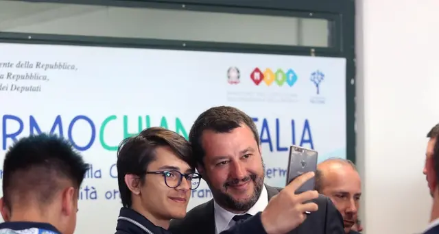 Prof sospesa: Salvini, tutto si sistemi