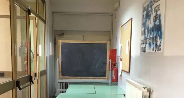 Miur, misure per assumere precari scuola