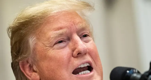 Trump contro Obamacare e transgender