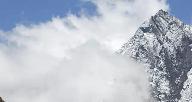 Altre due vittime sull'Everest