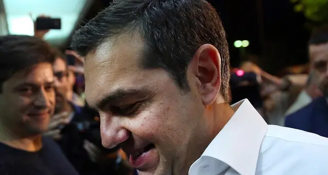 Tsipras chiede elezioni anticipate