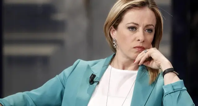 Meloni, Fdi pronta per altra maggioranza