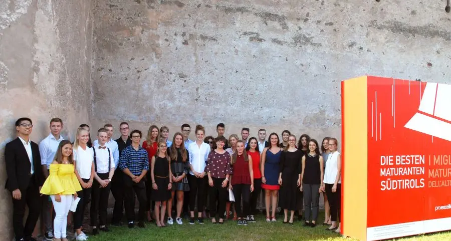 “Proexcellentia 2019\", Cassa di Risparmio premia i migliori maturandi dell'Alto Adige