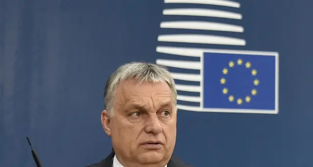 Orban, improbabile gruppo con Lega