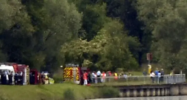 Si rovescia barca sul Reno, 3 morti