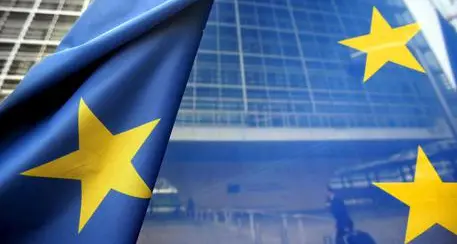 Il sondaggista: \"Italiani sfiduciati ma favorevoli all'Ue\"