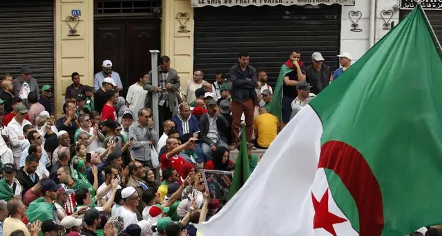 Algeria annulla elezioni presidenziali