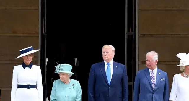 Melania in Dolce e Gabbana a Londra