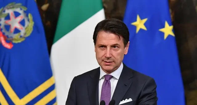 Conte, non vivacchio, avanti o lascio