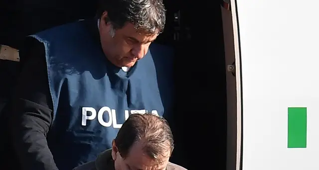 Battisti ricorre, illegittimo ergastolo