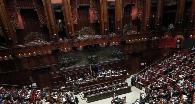 Saltano lavori su dl Crescita, lunedì