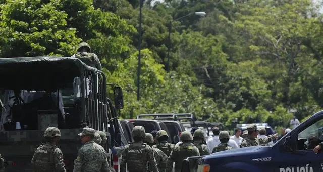 Messico blocca mille migranti Guatemala