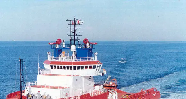 Asso 25 con 50 migranti verso Pozzallo