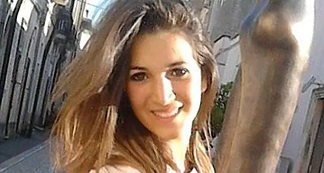 Uccisa dal fidanzatino, 18 anni a Lucio