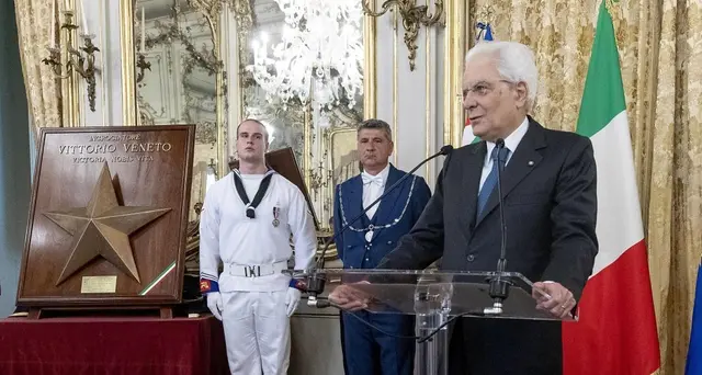 Mattarella,salvare vite prestigio Italia