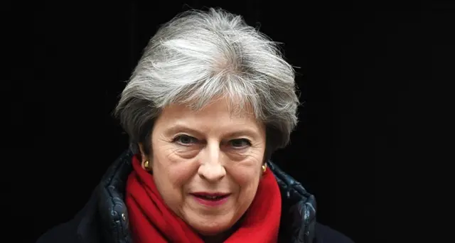 May formalizza dimissioni da leader Tory