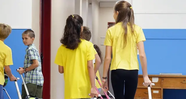 Preside,stop pantaloncini corti a scuola