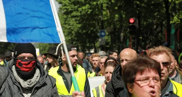 Gilet Gialli, in pochi per 30ma protesta