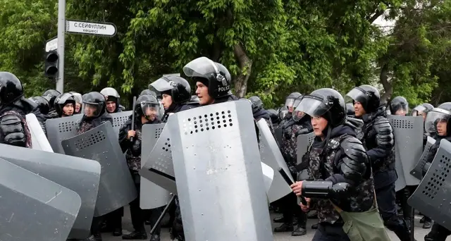Kazakistan: cento oppositori arrestati