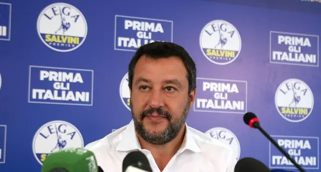 Salvini,sto al governo se aiuto italiani