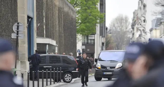 Francia, guardie ostaggio di un detenuto