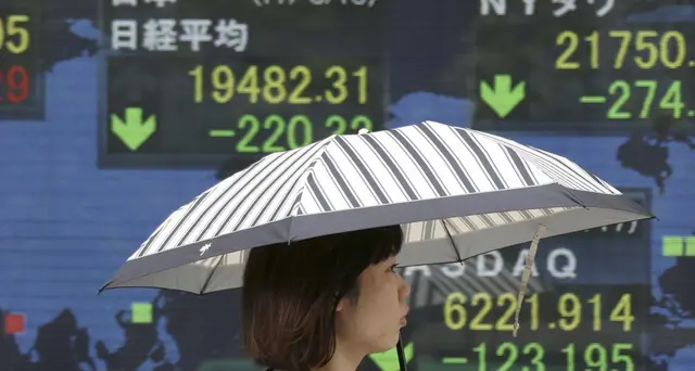 Borsa Tokyo, apertura in calo (-0,40%)