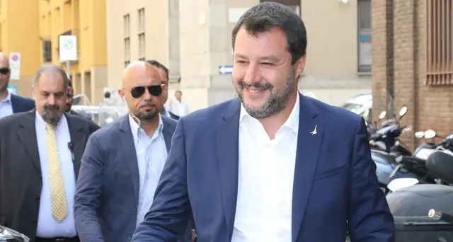 Salvini, con Di Maio d'amore e d'accordo