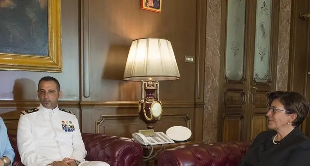 Marò Latorre si sposa, presente ministro