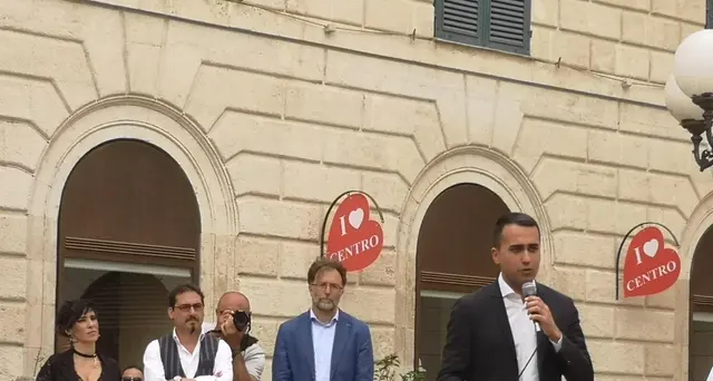 Di Maio, dl dignità non si tocca