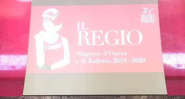 Fischi a conferenza Teatro Regio Torino