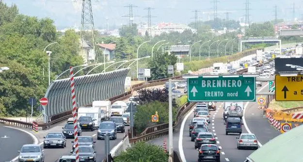A22, fine settimana da bollino nero in direzione nord