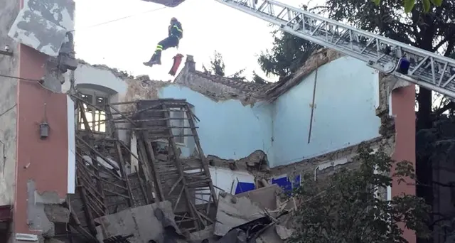 Scoppio palazzina, trovati 2 corpi