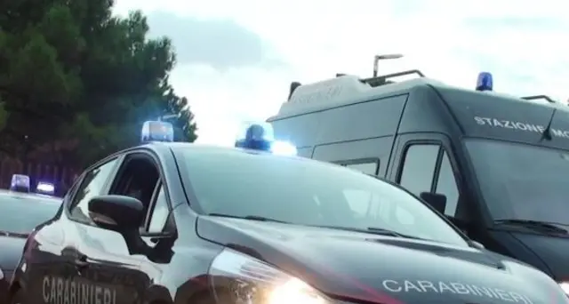 Traffico droga con impiego minori, fermi