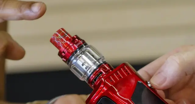 San Francisco vieta le e-cigarettes