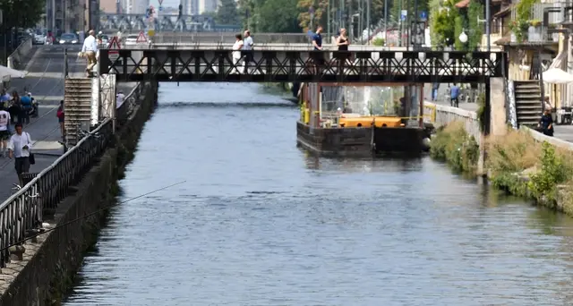 Disabili cadono in Naviglio, un morto