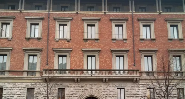 Utile Fininvest 204 milioni, giù debito