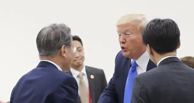 Coree: Trump a linea di confine con Moon