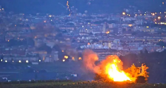 Ustionato durante i roghi del Sacro Cuore, giovane gravissimo
